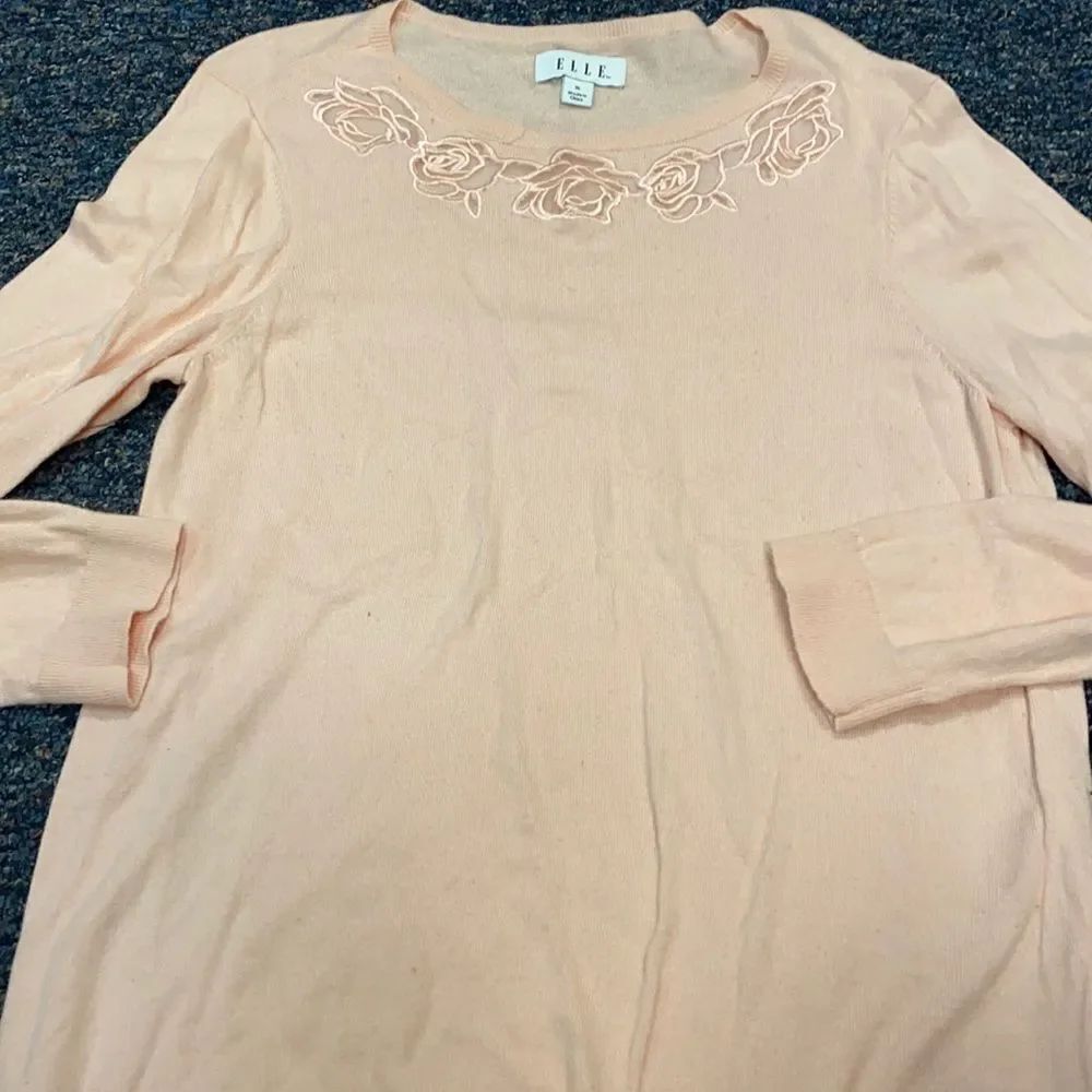 Elle Pink floral top sz. Xl